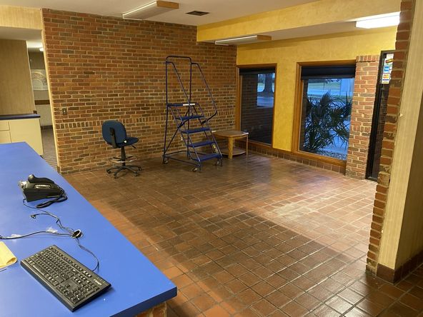 6121 NW 1st Place, Gainesville, FL 32607